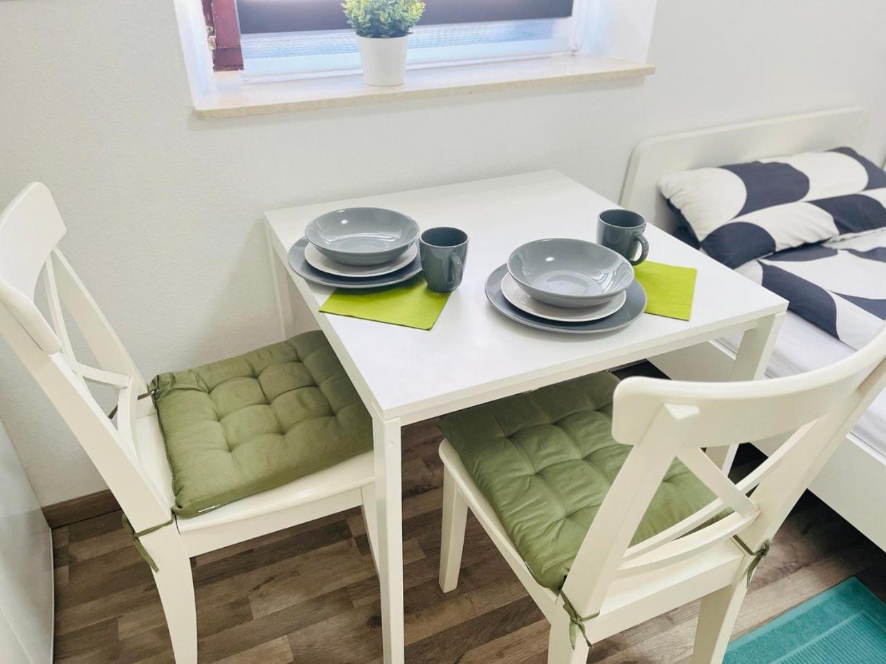 Appartement Lenastay I Nette I Guenstige Lage Kaiserslautern